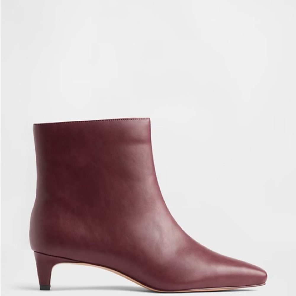 Elegant Burgundy Ankle Boots